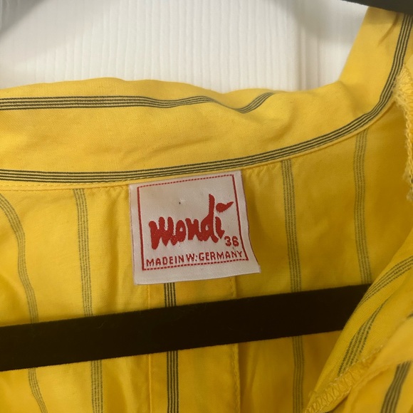 Vintage Mondi Tee - Picture 3 of 3